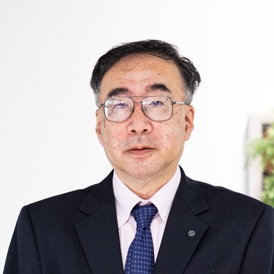 山本 卓